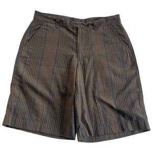 Patagonia Men's Size 30 Organic Brown and Gray Plaid Sear Sucker Shorts